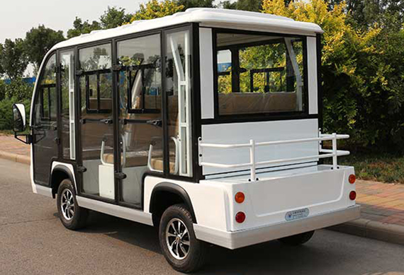 4 Wheel Low Speed Off Road Luxury Electric Sightseeing Car For Tourist GD8-A8