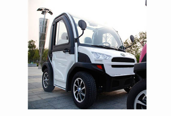 Four-wheel electric environmental protection car small electric car