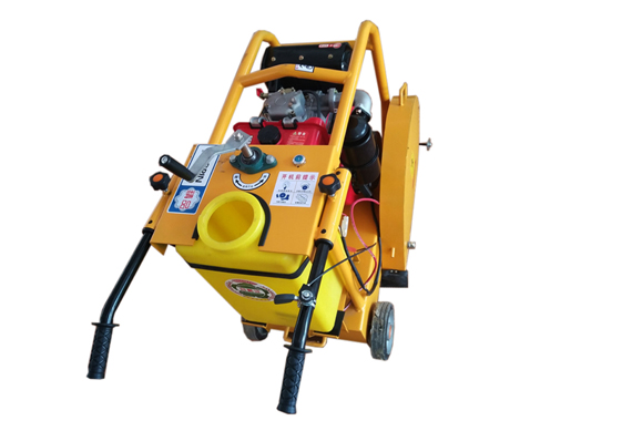 diesel engine cut concrete road cutting machine