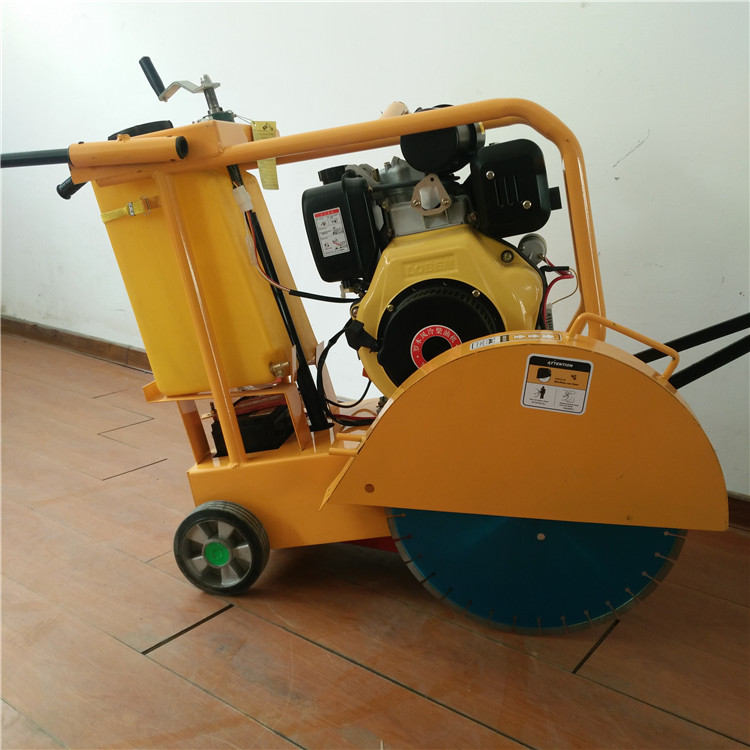 Diesel engine asphalt concrete road cutter cutting machine with water jet