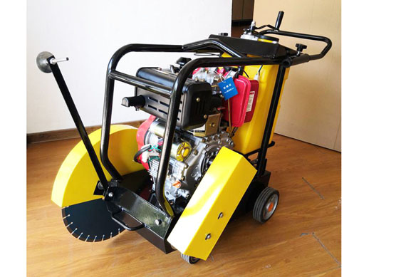 diesel engine pavement cutting machine floor