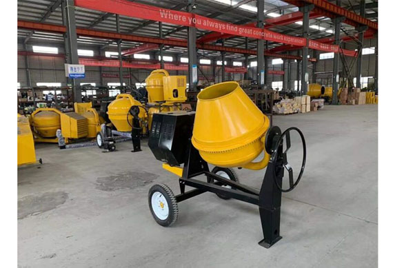 hot sale Self-feeding concrete mixer with diesel engine or electric motor