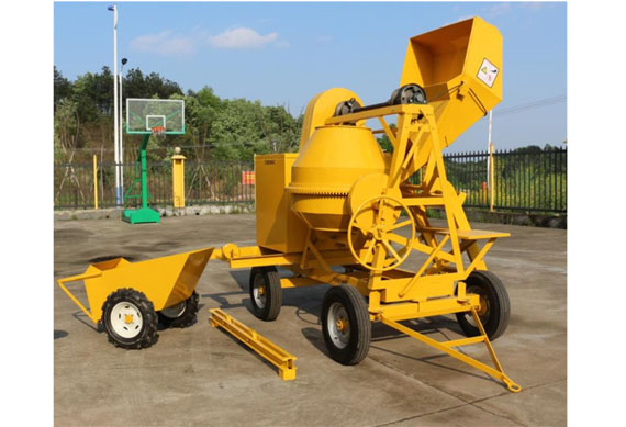 hot sale Self-feeding concrete mixer with diesel engine or electric motor