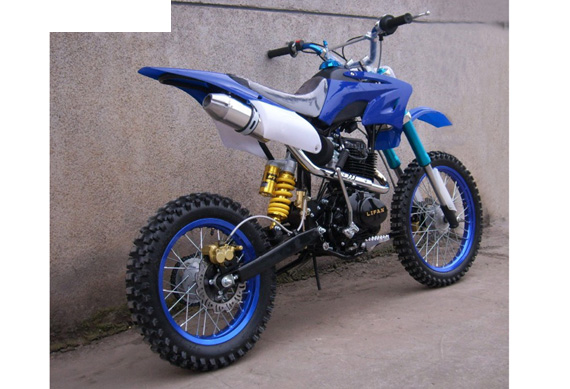 Chinese 125cc road legal chain drive dirt bike