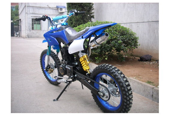 Chinese 125cc road legal chain drive dirt bike