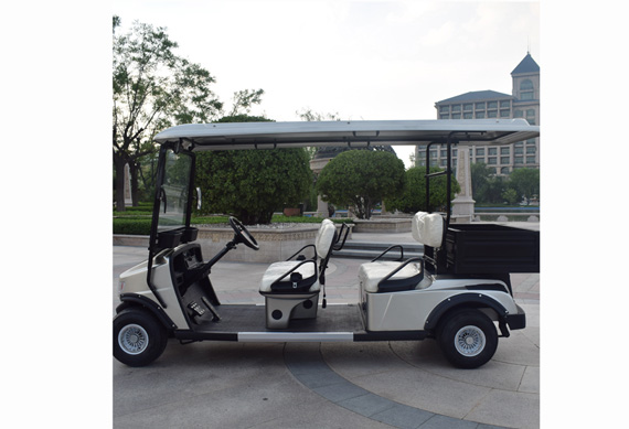 4 Seater electric golf cart with luggage box