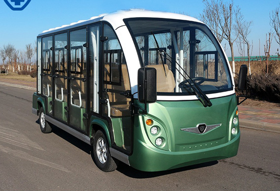 Hot selling 8/11/14/17/23 seat mini bus with high quality