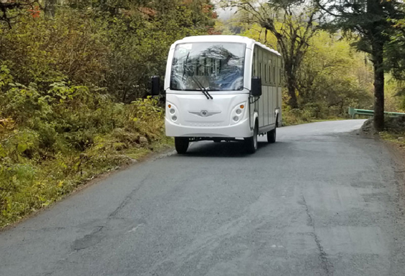 14 Seater Low Speed Electric Sightseeing Bus With Heater And Air Conditioning