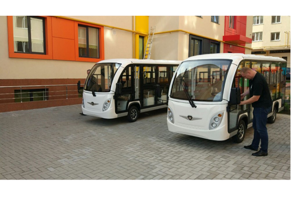 14 Seater Low Speed Electric Sightseeing Bus With Heater And Air Conditioning