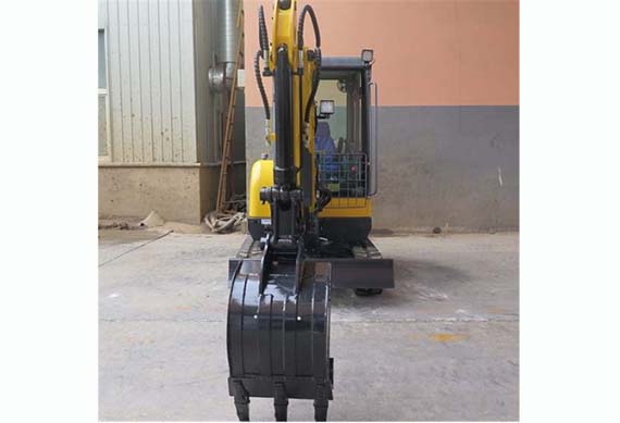 powerful hydraulic 2600kg diesel hydraulic hammer mini excavator machine for sale with ce