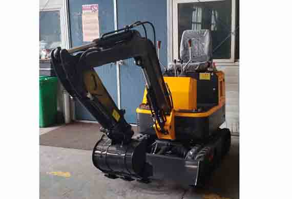 small bagger mini digger excavator 1 ton for sale