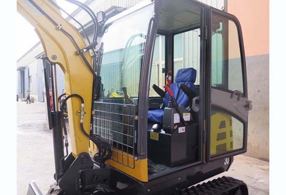 china manufacturer 3.0ton cat mini excavator 3 ton 3014 for sale cheap price