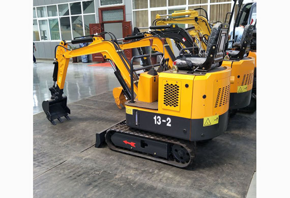 1.5 ton cheap mini excavator minibagger nante tilt rotator chinese