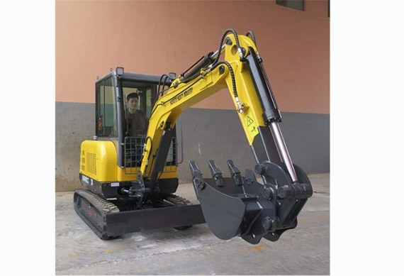 Surprise promotion mini bagger hydraulic hammer excavator 3 ton Japan direct engine for sale