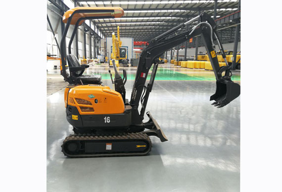 Surprise promotion new 1.6 excavator towable mini excavator for sale cheap price