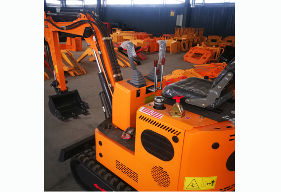 Best mini pelle 800kg towable mini excavator on hot sale