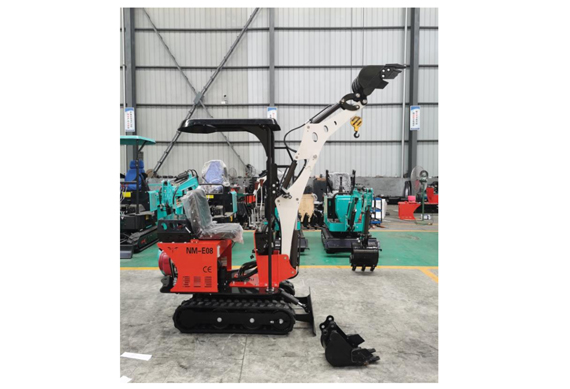 8.6 KW Power Diesel Engine Mini Excavator 0.8 T with Rubber Track