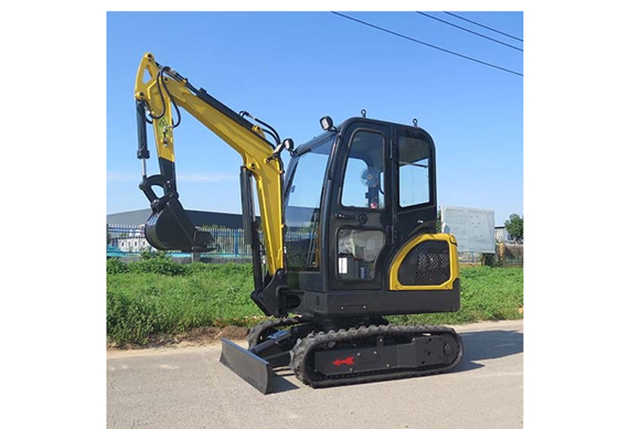 price of NM-E15 mini excavator mini crawler digger with water cooled engine