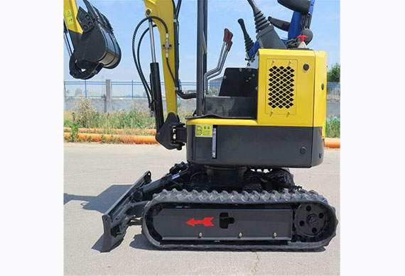 China 1.5 ton digger micro mini digger 1.5t excavator for tree peanut potato digger machine