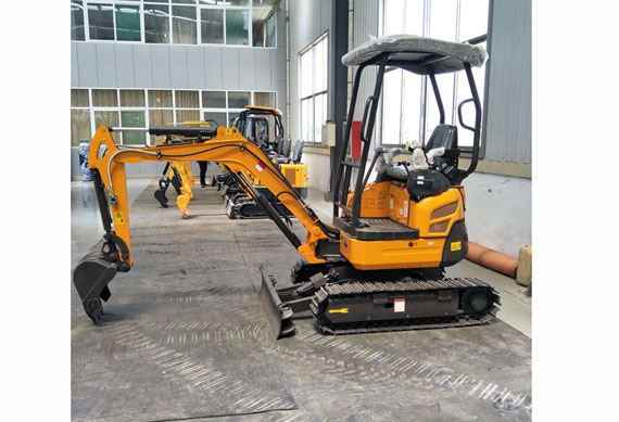 1880kg bagger mini digger excavator machine NM-E21