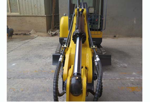 tracked rhinoceros mini excavators for sale in China