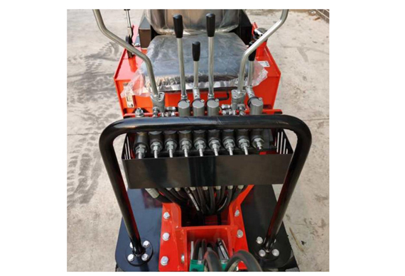 China Supply cheap mini excavator with hydraulic cylinder