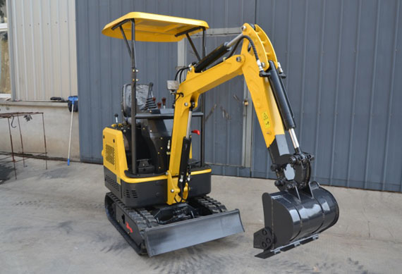 cheap mini excavator with many auxiliary means