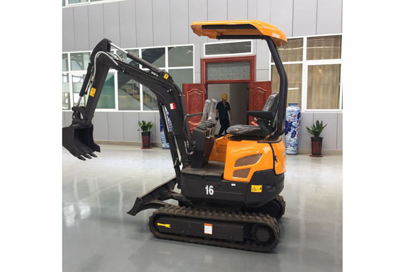 small mini excavator towable backhoe tilt cheap for sale with CE