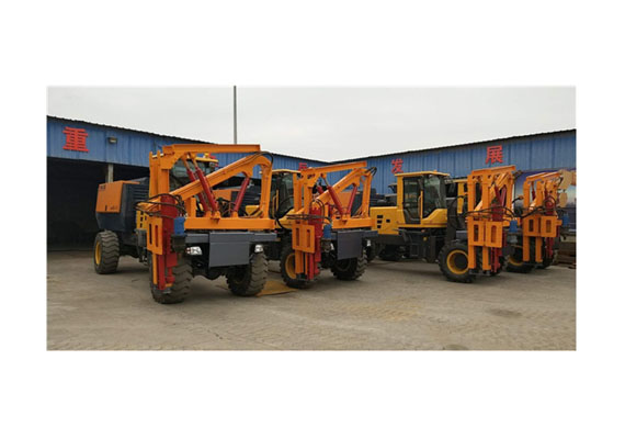 China wheeled ground screw machine pile driver for fence foundation for sale price