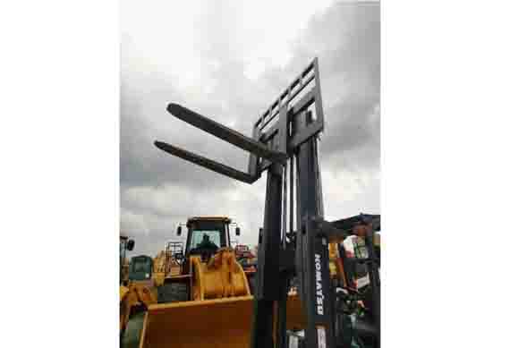 5 Ton Komatsu Forklift