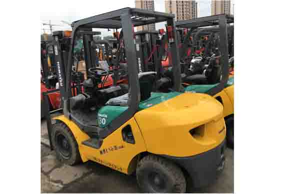 3 Ton Komatsu Forklift