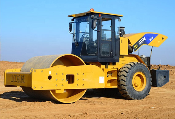 Brand New SEM 520 Single Drum Hydraulic Vibration Roller New single drum soil compactor