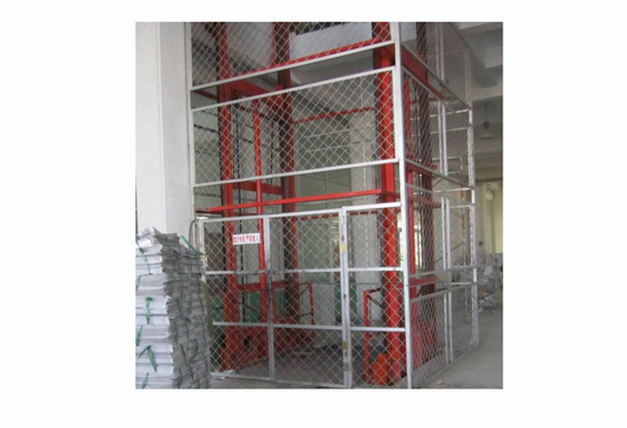 Warehouse Guide Rail Cargo Lift Platform Freight Elevator Price for Sale