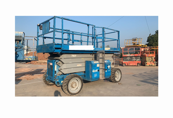 Cheap Used Skyjack 3219 Genie GS4047 GS3246 JLG3246ES JLGR10 electric scissor lift with good condition for sale