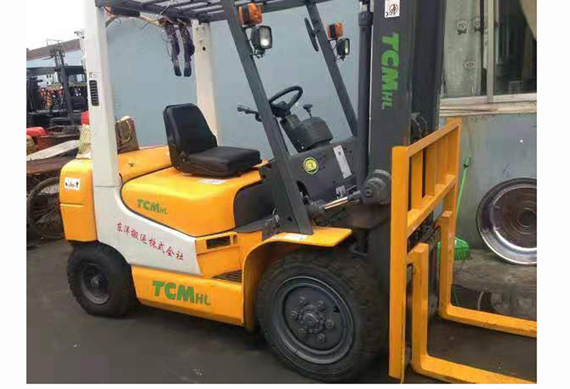 good condition used TCM 3ton 4ton used diesel small forklift for sale