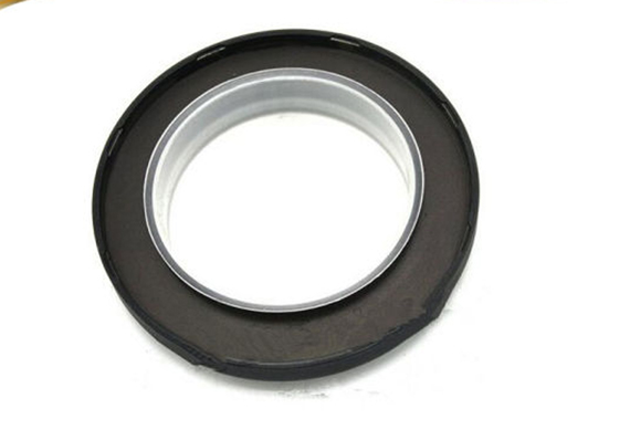 Sinotruk howo spare parts oil seal for input shaft WG9003070501