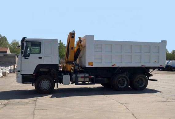 China howo 6x4 folding boom 35 ton dump truck crane