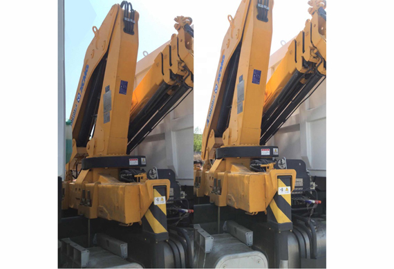 Sinotruk Howo Truck Mounted Crane Dump Truck With Dump Crane