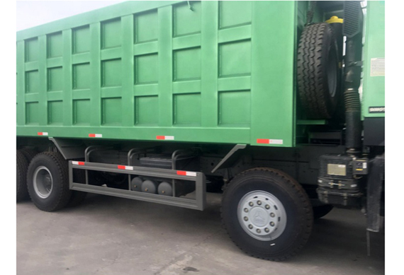 Sinotruk 12 cubic meters 25 ton used howo dump truck 6x4 for sale