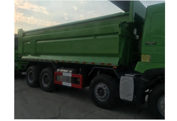 China Sinotruk heavy duty HOWO A7 Carrying 100ton 8x4 dump truck