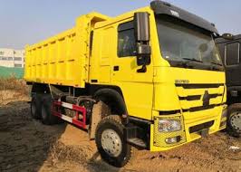 China Sinotruk 12wheel 70ton heavy duty Howo 8X4 dump truck