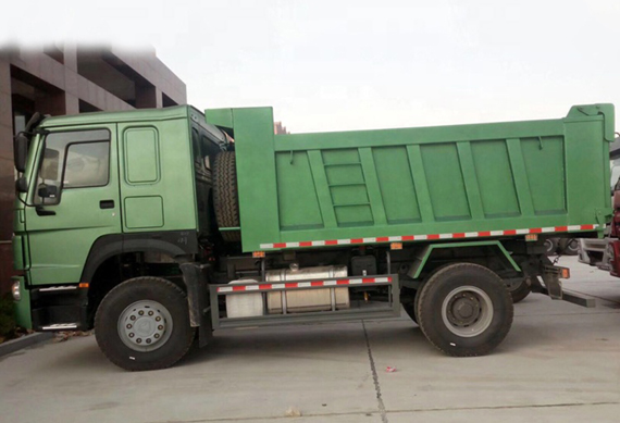 Sinotruk Howo 4x2 dump truck 15ton to 20ton for sale