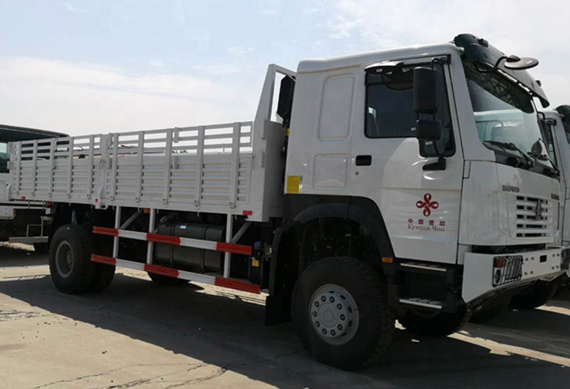 Sinotruk howo 4x2 6 wheel dump truck load volume 10 ton capacity