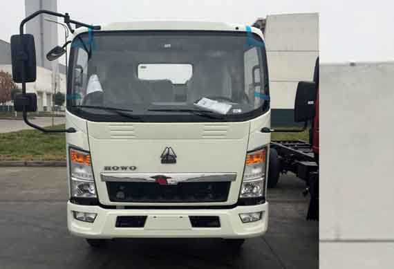 CNHTC Sino truck Howo double cab China heavy cargo truck 4x2