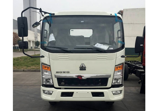 Sinotruck howo10 ton tipper truck light truck