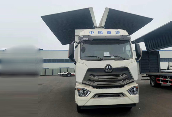 Sinotruk Howo 141HP 10 Ton Wing Opening Van box Truck