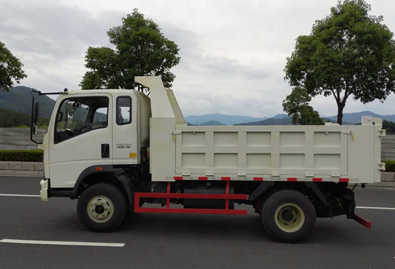 Sinotruk dump truck 4x2 Howo 10ton LHD/RHD tipper truck for sale