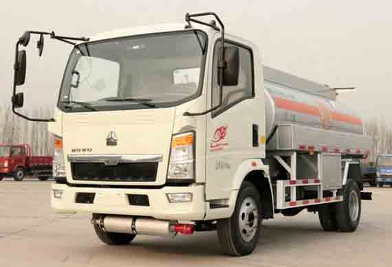 China hot sale low price 6m3 to 15m3 stainless steel oil tank transport truck
