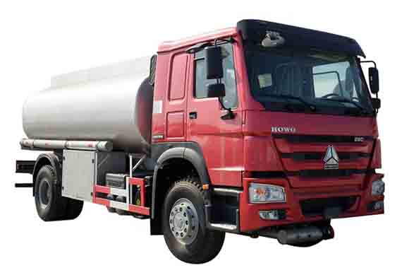 Sinotruk Howo 4x2 290HP 5000liters heavy oil tanker truck price for sale