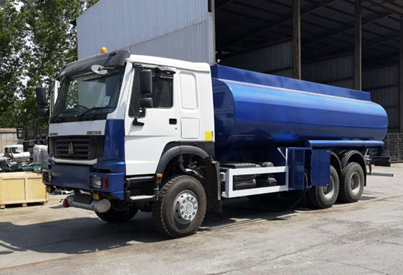 CNHTC HOWO 6x4 10000-20000L oil truck capacity for sale